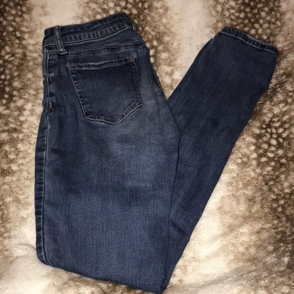 Cute Ripped Jeans ! - Picture 5 of 7